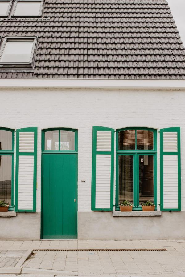 Huisje Nummer Tien Sint-Laureins Exterior foto